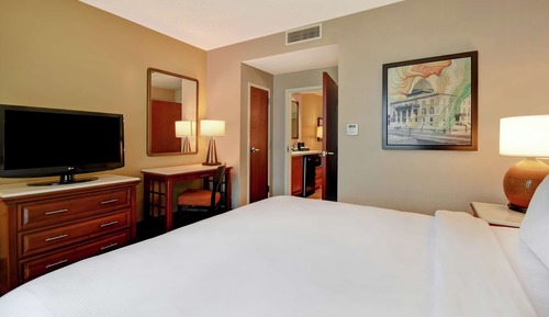 Suite, One King Bed, Non-Smoking