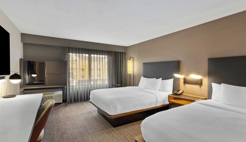 Room, 2 Double Beds, Non Smoking (Mobility/Hearing Accessible, Tub)