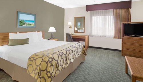 Studio Suite, 1 King Bed, Non Smoking