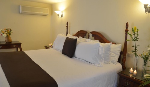 Room, 1 King Bed (Preferencial)