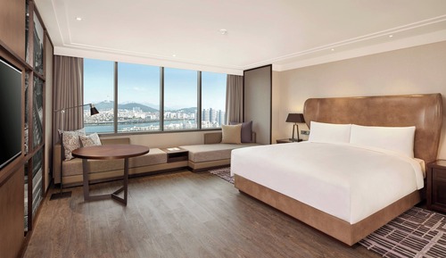 Executive Room, 1 King Bed, Non Smoking