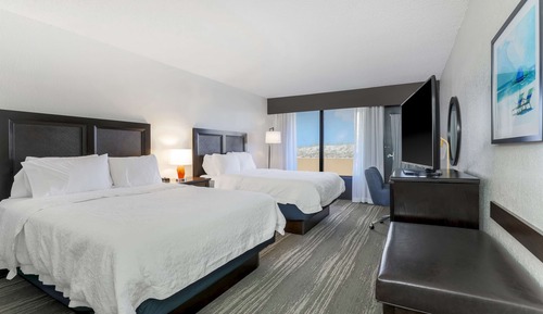 Standard Room, 2 Double Beds, Non Smoking (Accessible with Roll-in Shower)