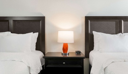 Room, Multiple Beds, Non Smoking (Limited View)
