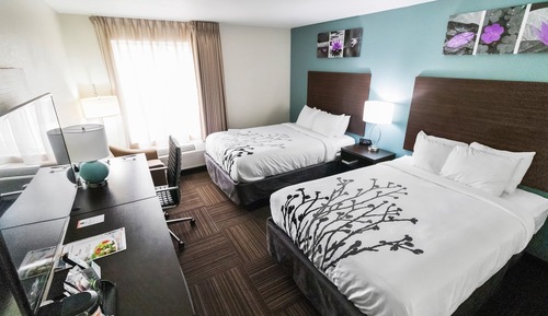   2 Double Beds, Nonsmoking, Upgrade