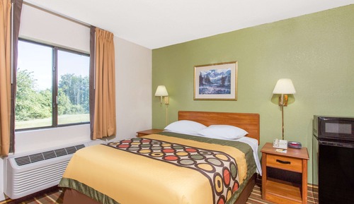Standard Room, 1 Queen Bed, Accessible
