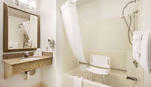 Room, 1 King Bed, Accessible, Non Smoking (Mobility)