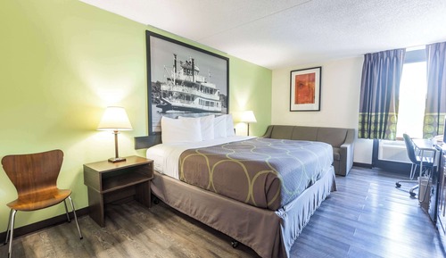 Standard Room, 1 King Bed