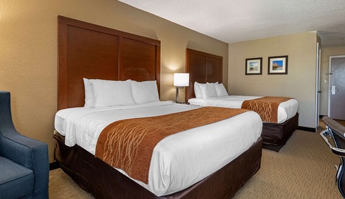 Standard Room, 2 Queen Beds, Non Smoking