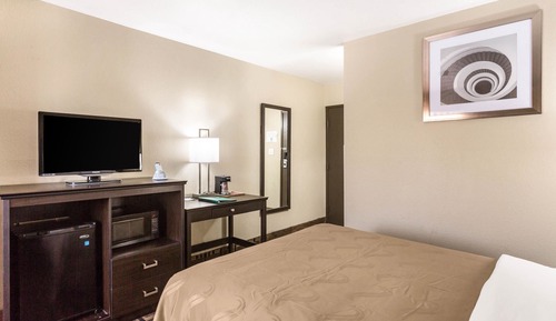 Standard Room, 1 Queen Bed, Non Smoking