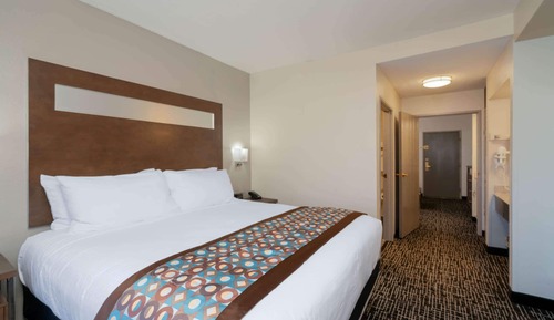 Studio Suite, 1 King Bed, Non Smoking