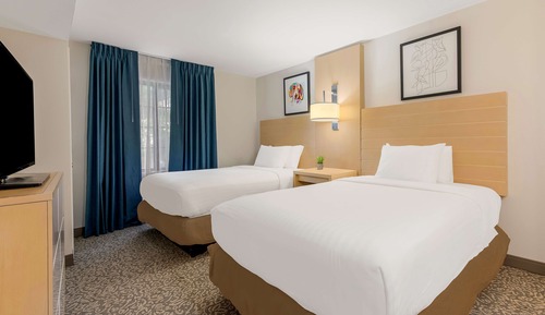 Room, 2 Double Beds, Accessible, Multiple View (Hearing)