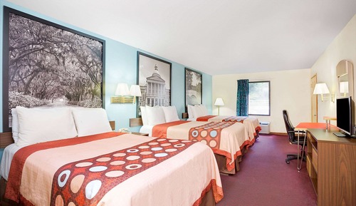 Studio Suite, Multiple Beds, Smoking, Microwave