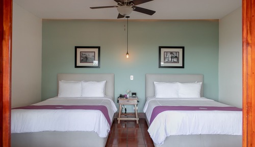Deluxe Room, 2 Queen Beds, Balcony