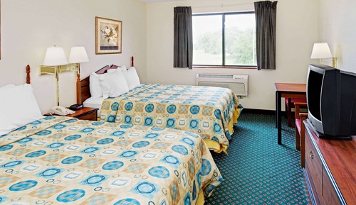 Room, 2 Queen Beds, Non Smoking