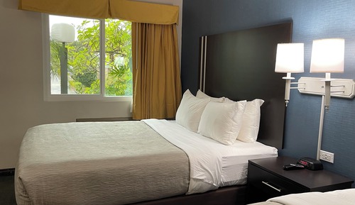 Standard Room, 2 Double Beds, Non Smoking