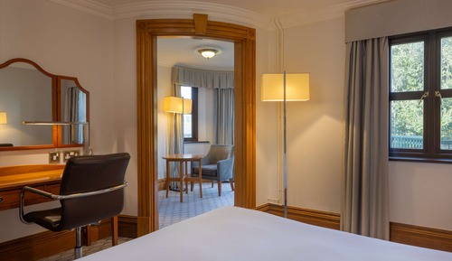 Grand Hilton Suite