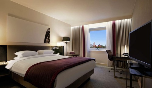 Superior Room, 1 King Bed