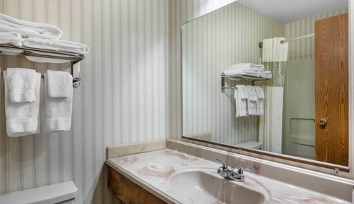 Suite, 2 Queen Beds, Non Smoking