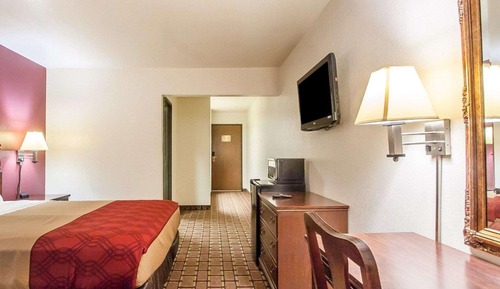 Standard Room, 1 Queen Bed, Non Smoking