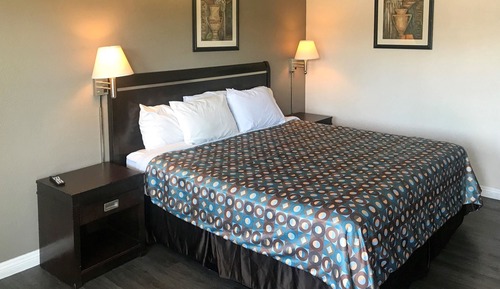 Room, 1 King Bed, Accessible, Non Smoking