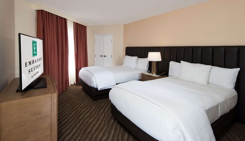 Suite, 2 Double Beds, Mountain View