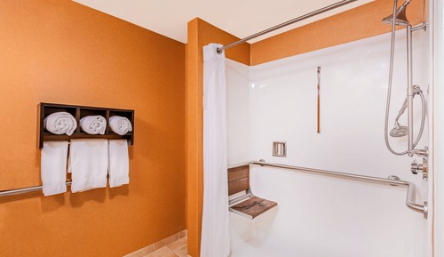 Standard Room, 2 Queen Beds, Accessible (Comm Access)