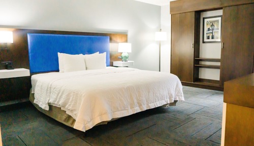 Standard room with king bed