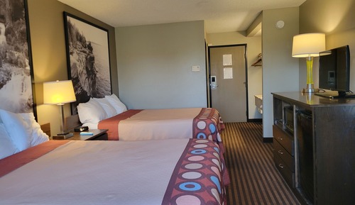 Room, 2 Queen Beds