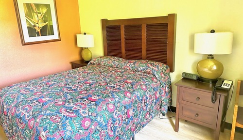 Standard Room, 1 Queen Bed, Smoking