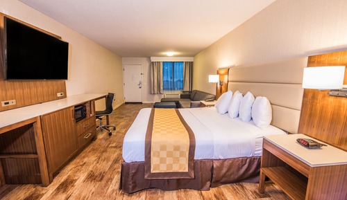 Standard Room, 1 King Bed