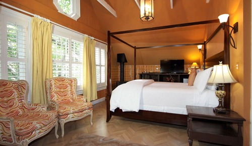 Room, 1 King Bed, Fireplace (William's Hideaway)