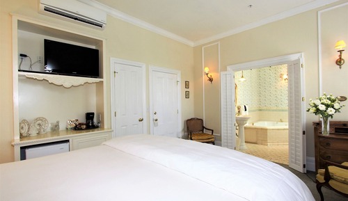 Room, 1 King Bed, Fireplace (Simeon's Quarters)