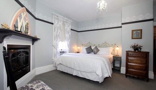 Suite, Fireplace (Chesney Suite: 2 rooms)