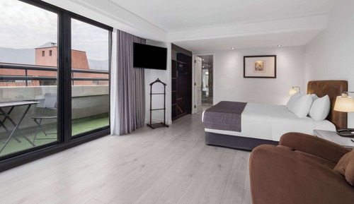 Deluxe Room, 1 King Bed, Non Smoking