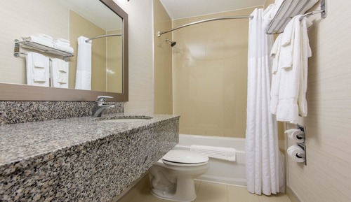 Suite (2 Queen Beds, Sofa Bed)
