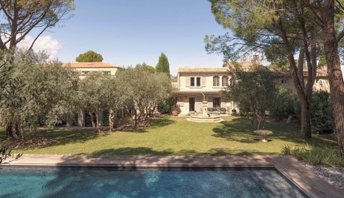 Mas Sarah, 5 chambres piscine chauffée et jardin