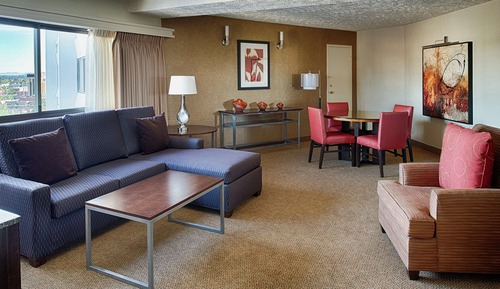 Suite, 1 King Bed (Ambassador)