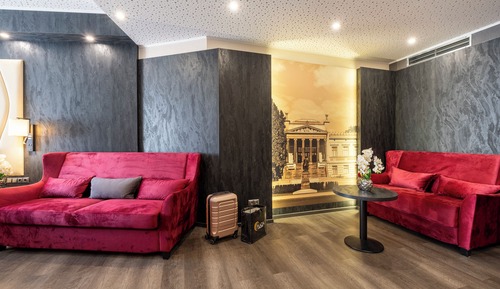 Premium Room, 2 Twin Beds (with Sofabed)