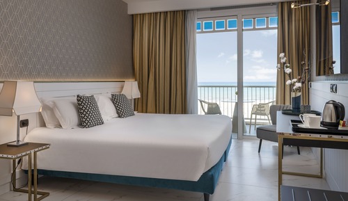 Comfort Room, Balcony, Sea View