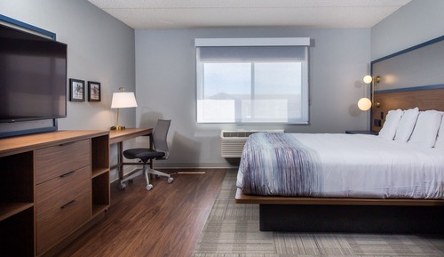 Deluxe Room, 1 King Bed, Non Smoking
