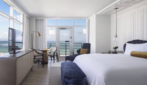 Club Room, 1 King Bed, Ocean View