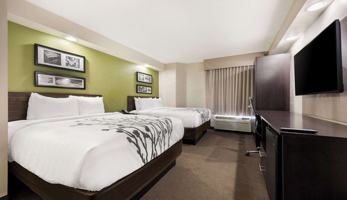 Standard Room, 2 Queen Beds, Non Smoking