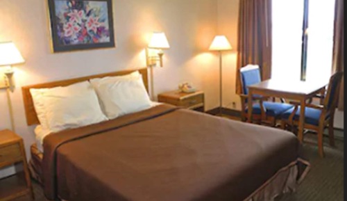 Standard Room, 1 Queen Bed, Non Smoking