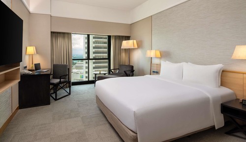Deluxe Room, 1 King Bed