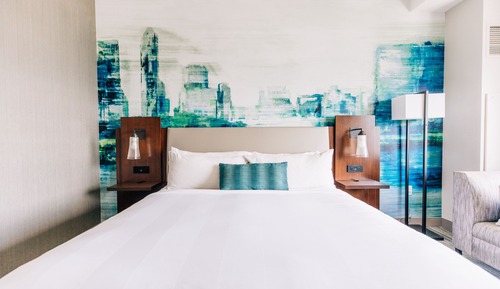 Room, 1 King Bed, Non Smoking (Mobility Accessible, Tub)