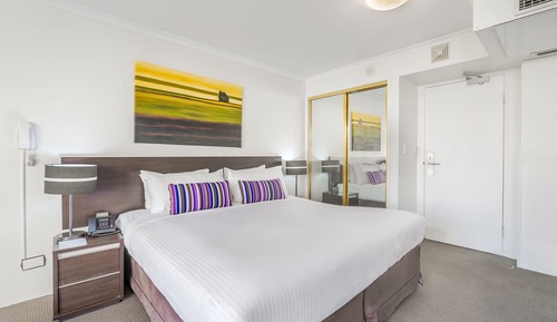 Executive Studio (No Housekeeping)