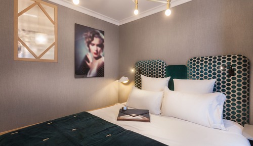 Standard Double Room, 1 Queen Bed (Charming)