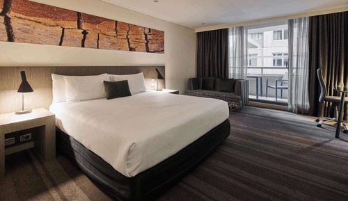 Executive King Balcony Room