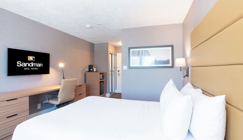 Standard Room, 1 Queen Bed