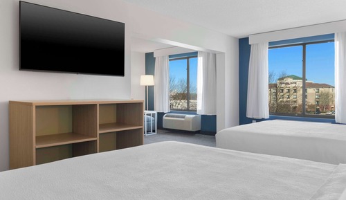 Suite, 2 Queen Beds